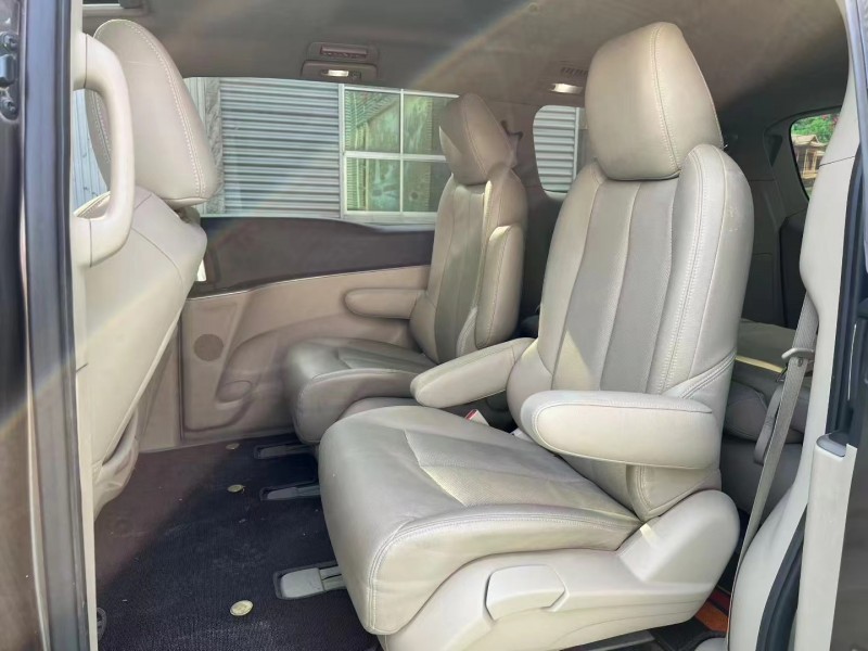 临沂16年别克GL85