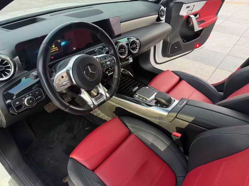 枣庄23年奔驰AMG4