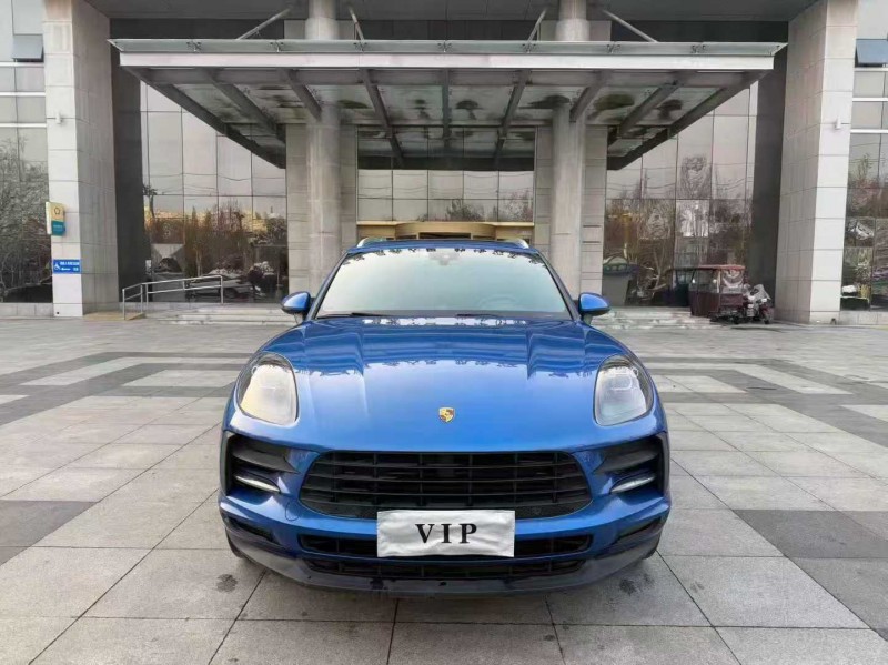 枣庄19年保时捷Macan1