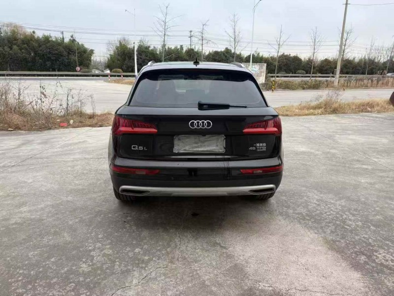徐州18年奥迪Q59