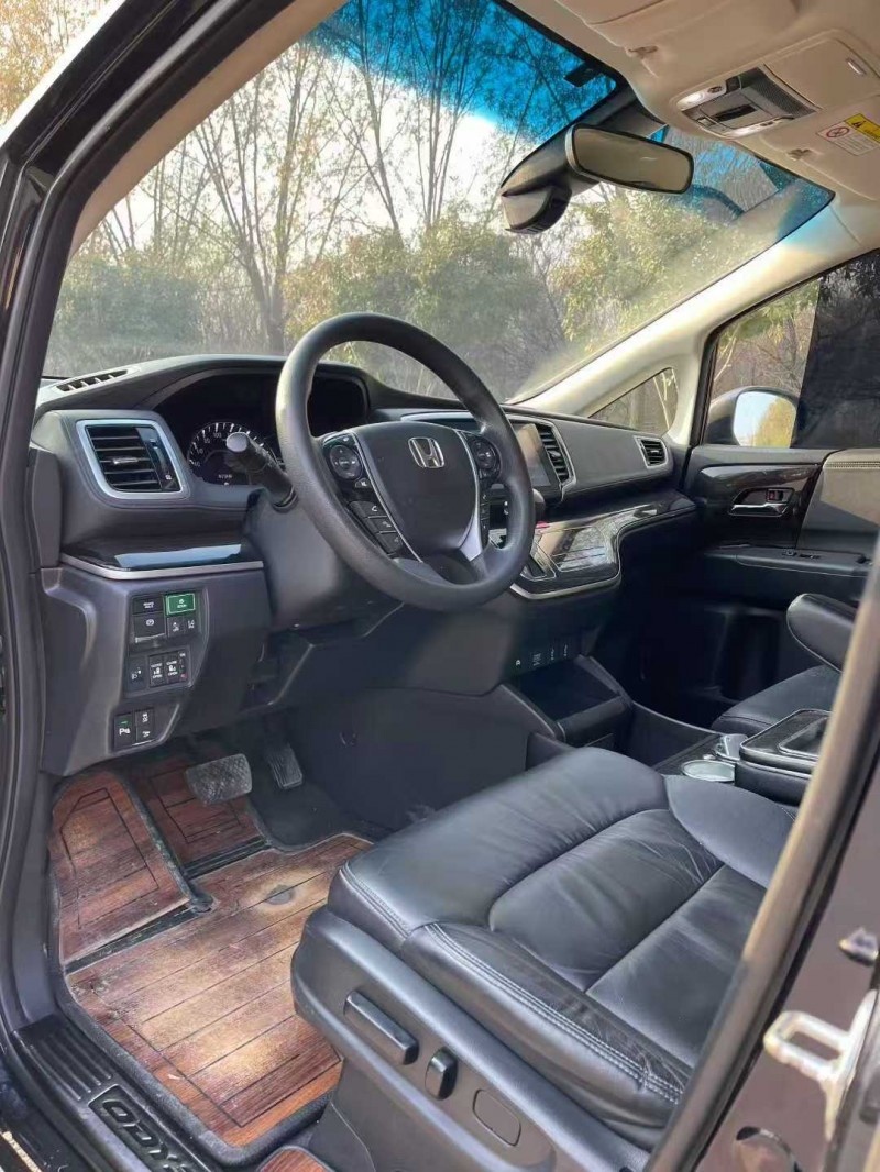 济南19年本田奥德赛5