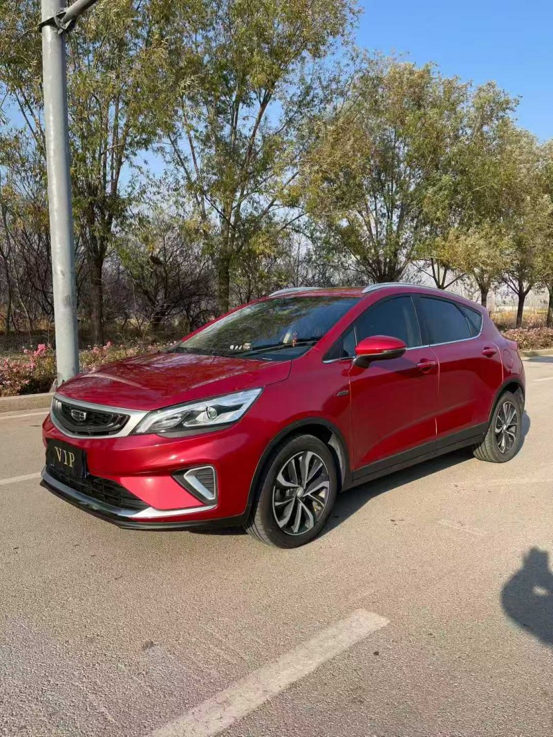 东营19年吉利帝豪3