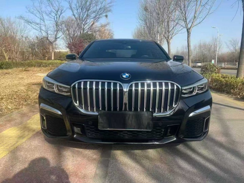 淄博22年宝马7系1