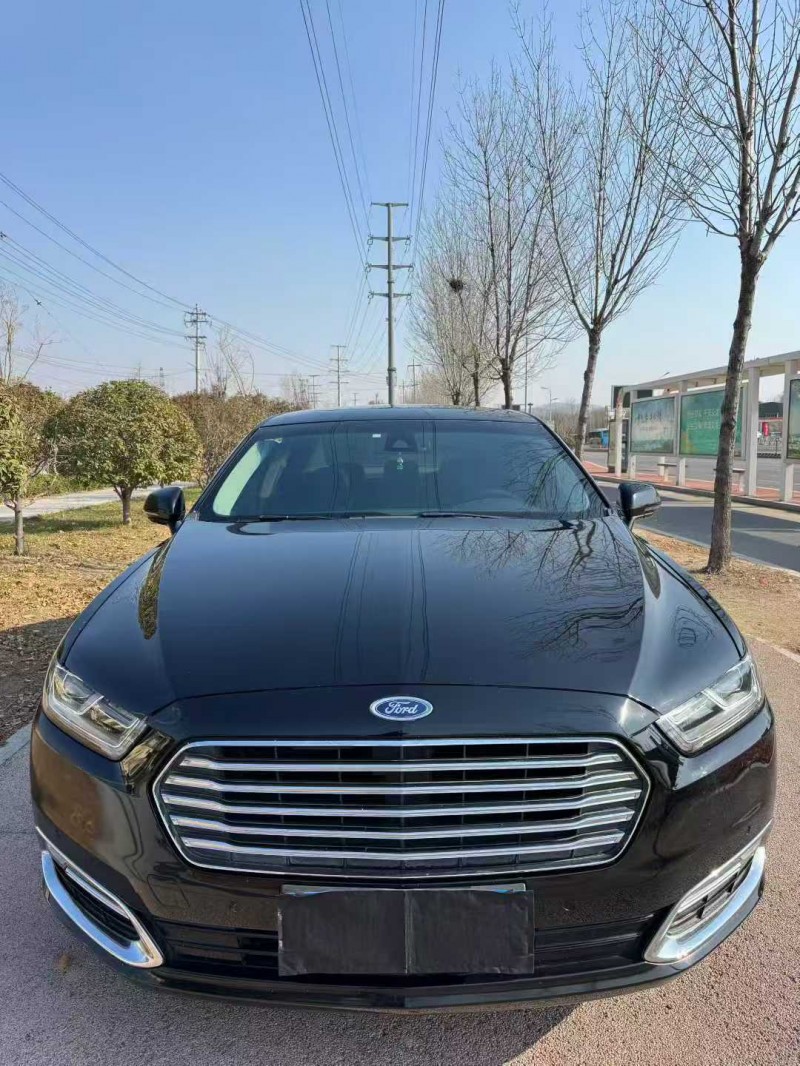 枣庄17年福特金牛座1