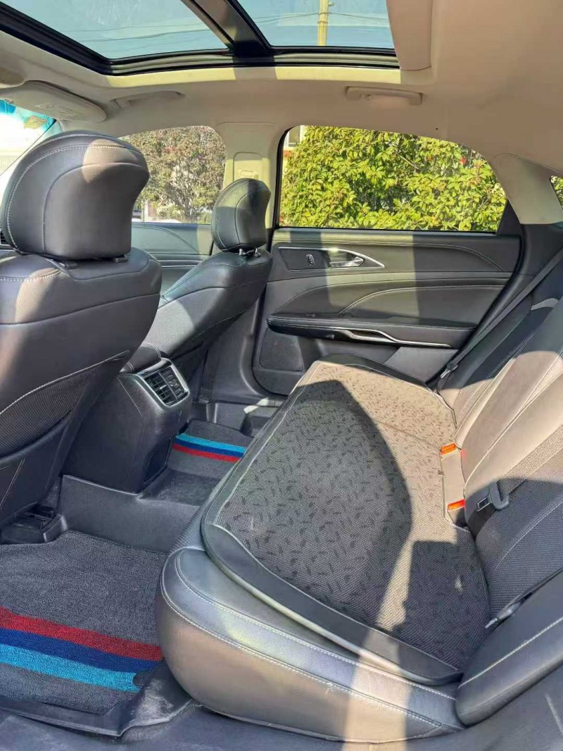 枣庄17年福特金牛座5