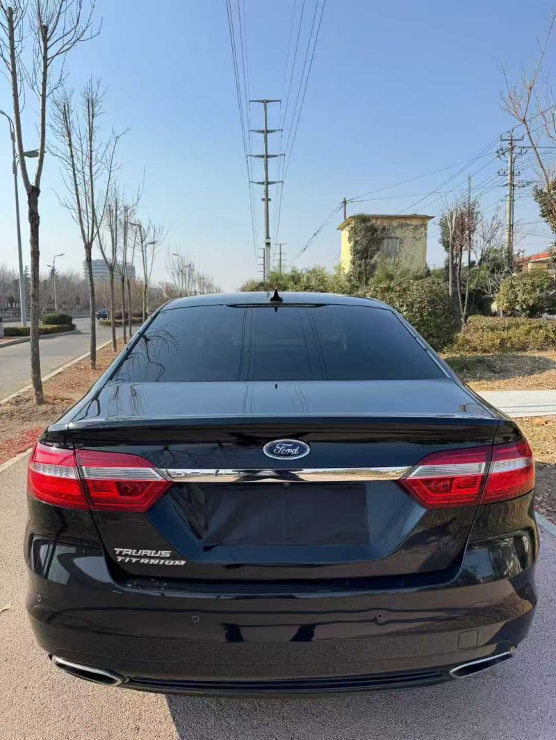 枣庄17年福特金牛座9