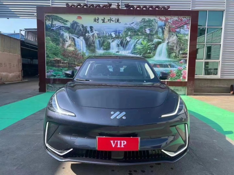 临沂25年智己LS71