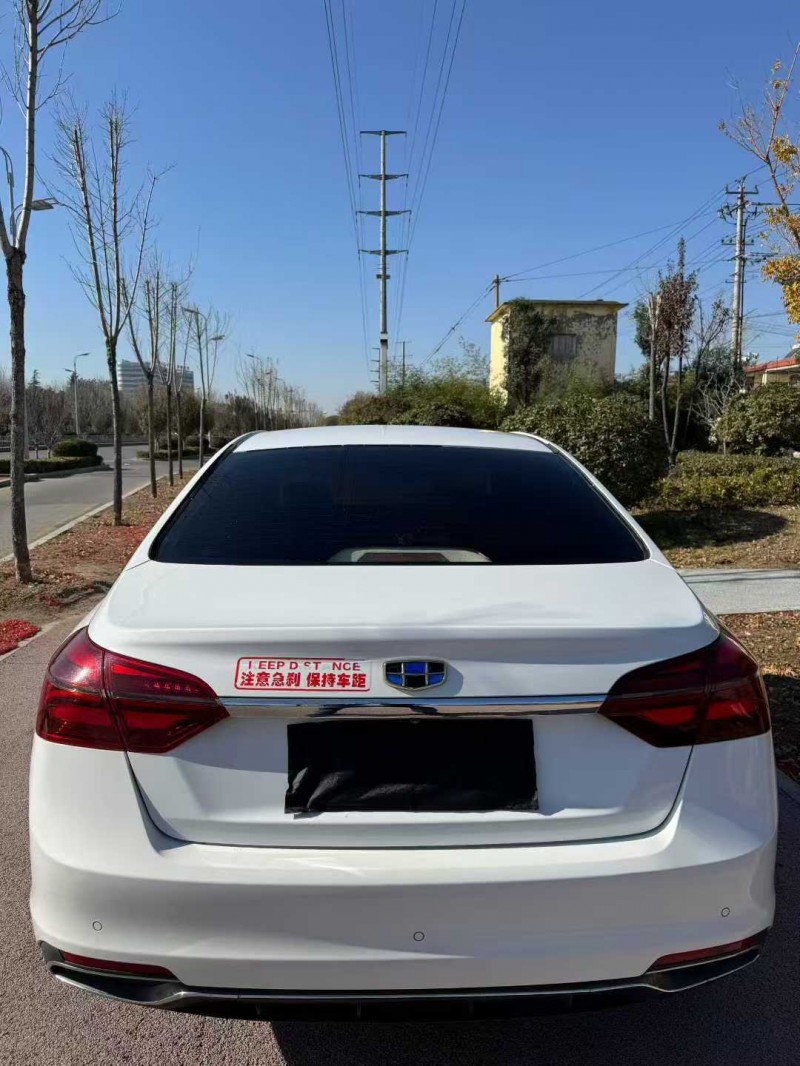 枣庄19年吉利帝豪9