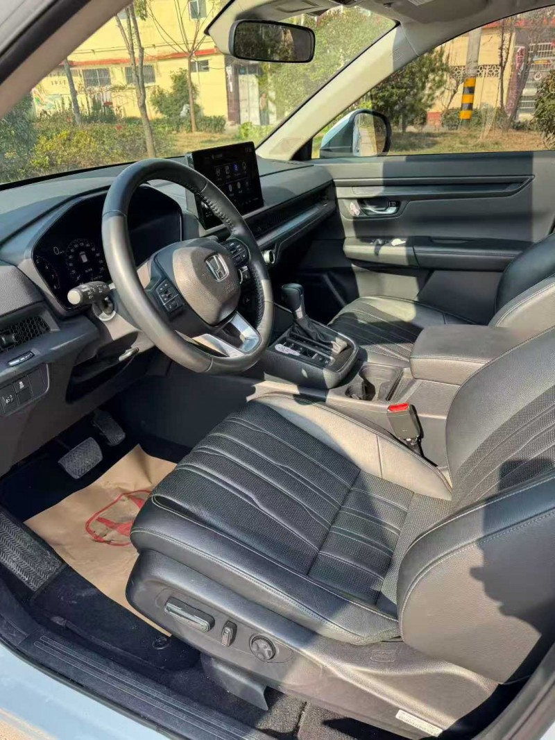济宁24年本田皓影4
