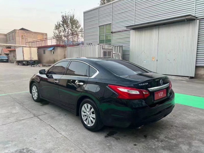 临沂18年日产天籁8