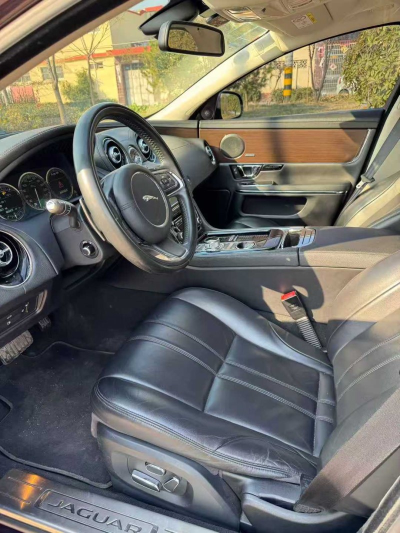 枣庄15年捷豹XJL4