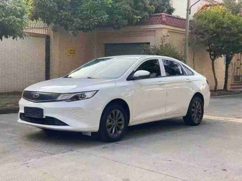 中山23年吉利帝豪3