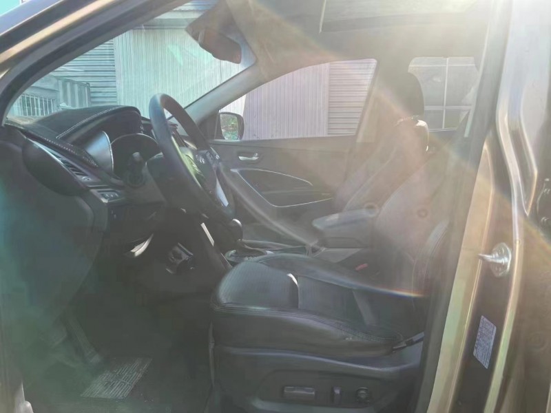 临沂14年现代新胜达6