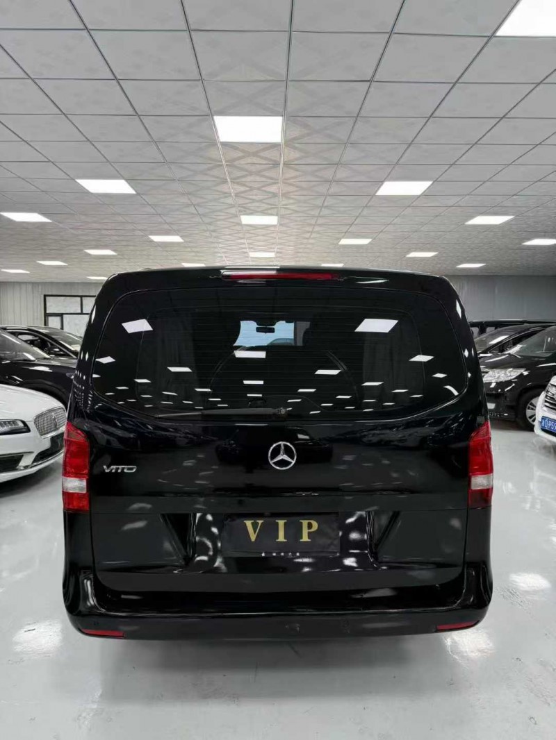 廊坊20年奔驰威霆2