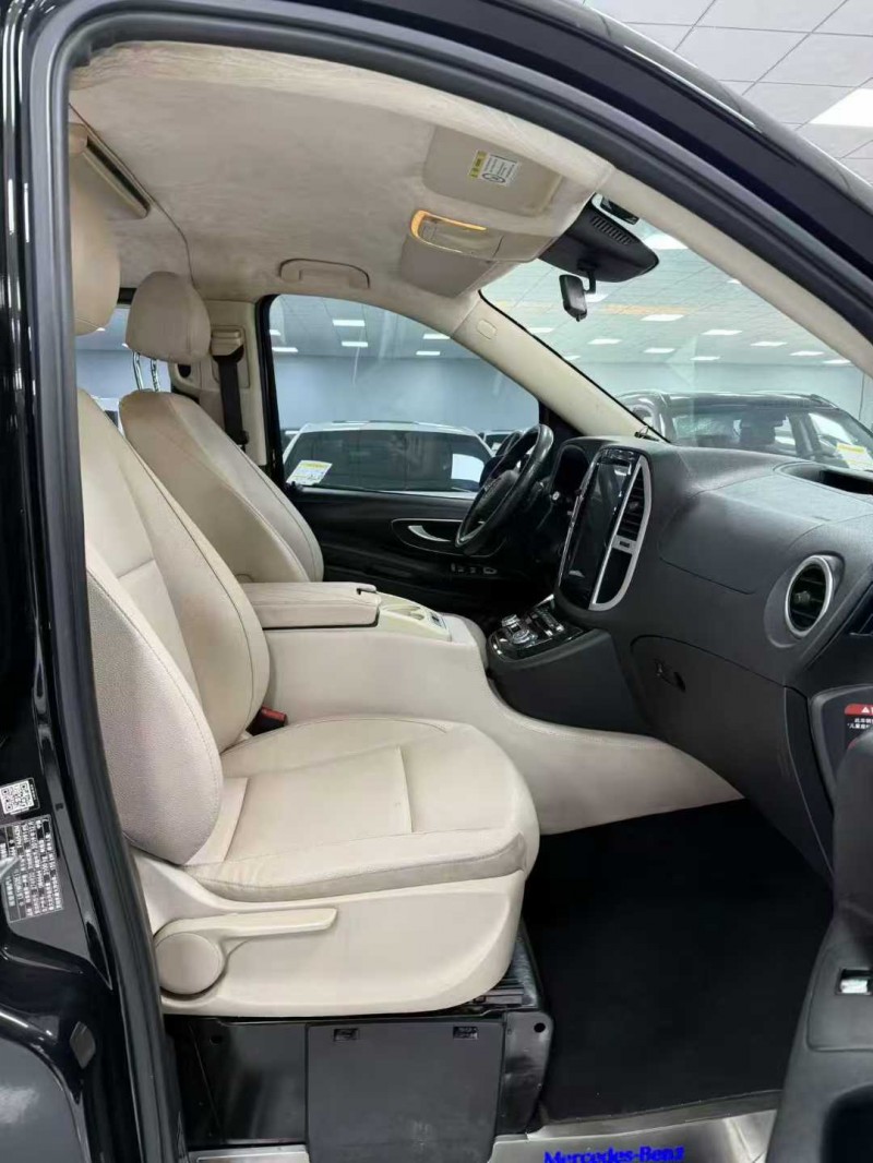 廊坊20年奔驰威霆3