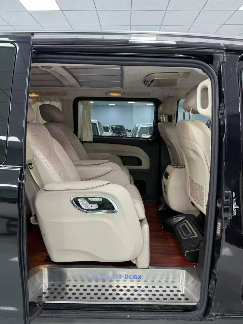 廊坊20年奔驰威霆4