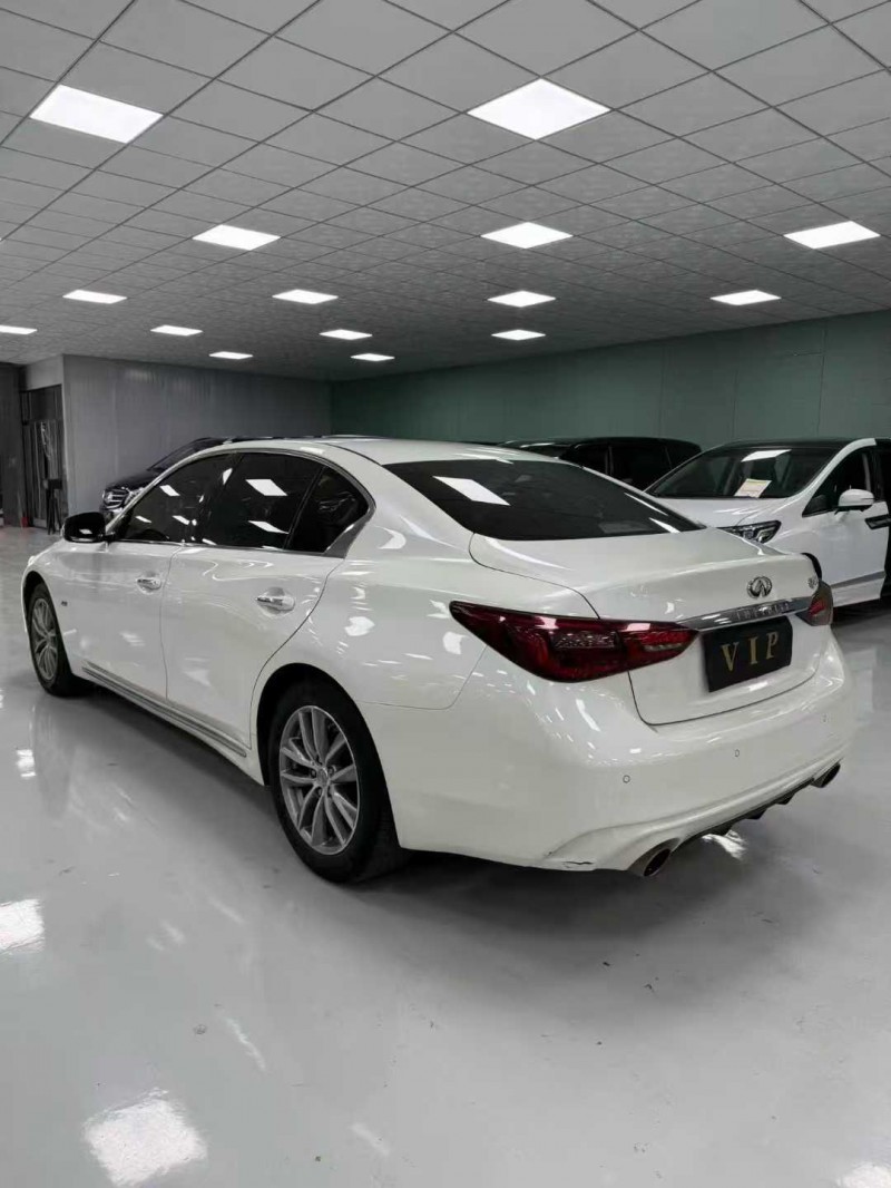 廊坊20年英菲尼迪Q50L4