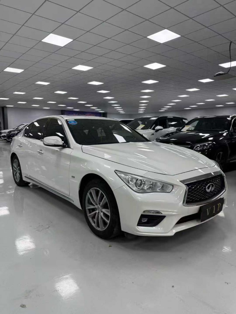 廊坊20年英菲尼迪Q50L7