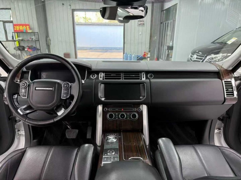 廊坊18年路虎揽胜行政7