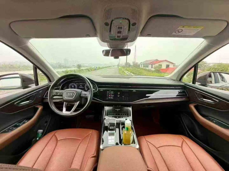 常德21年奥迪Q75