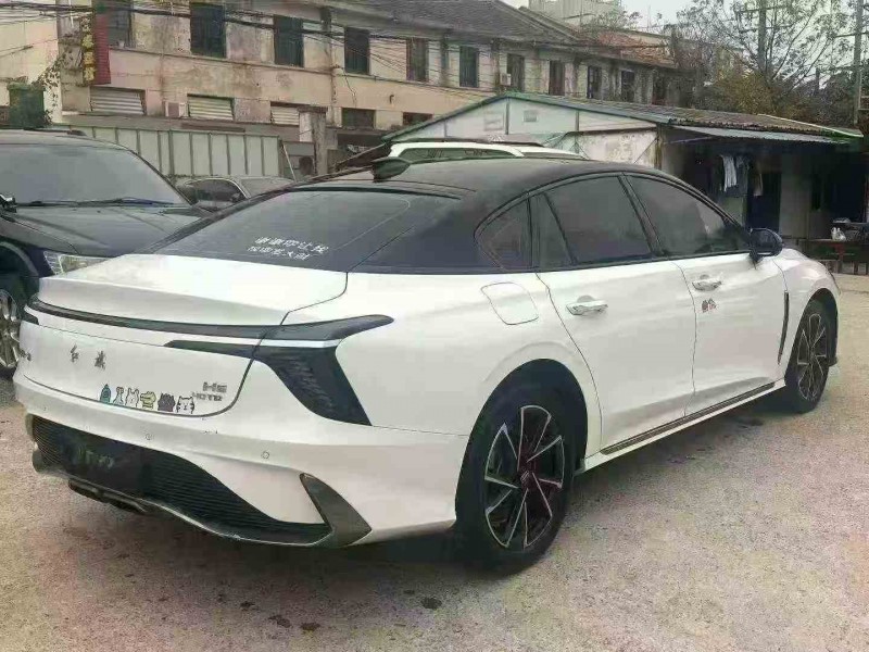 常德24年红旗H68