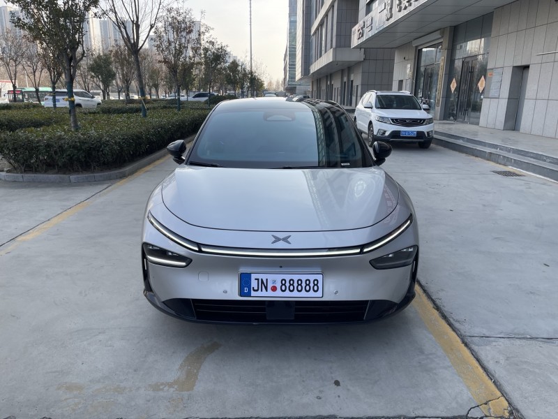 济宁25年小鹏汽车p71