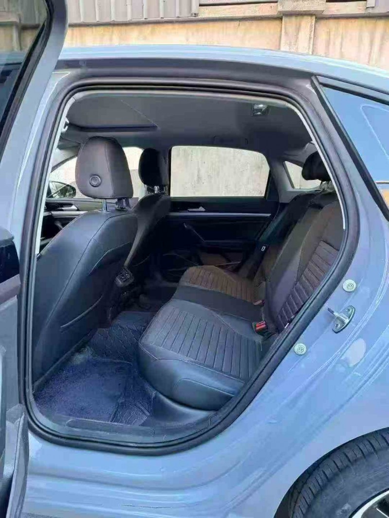 衢州22年大众朗逸5