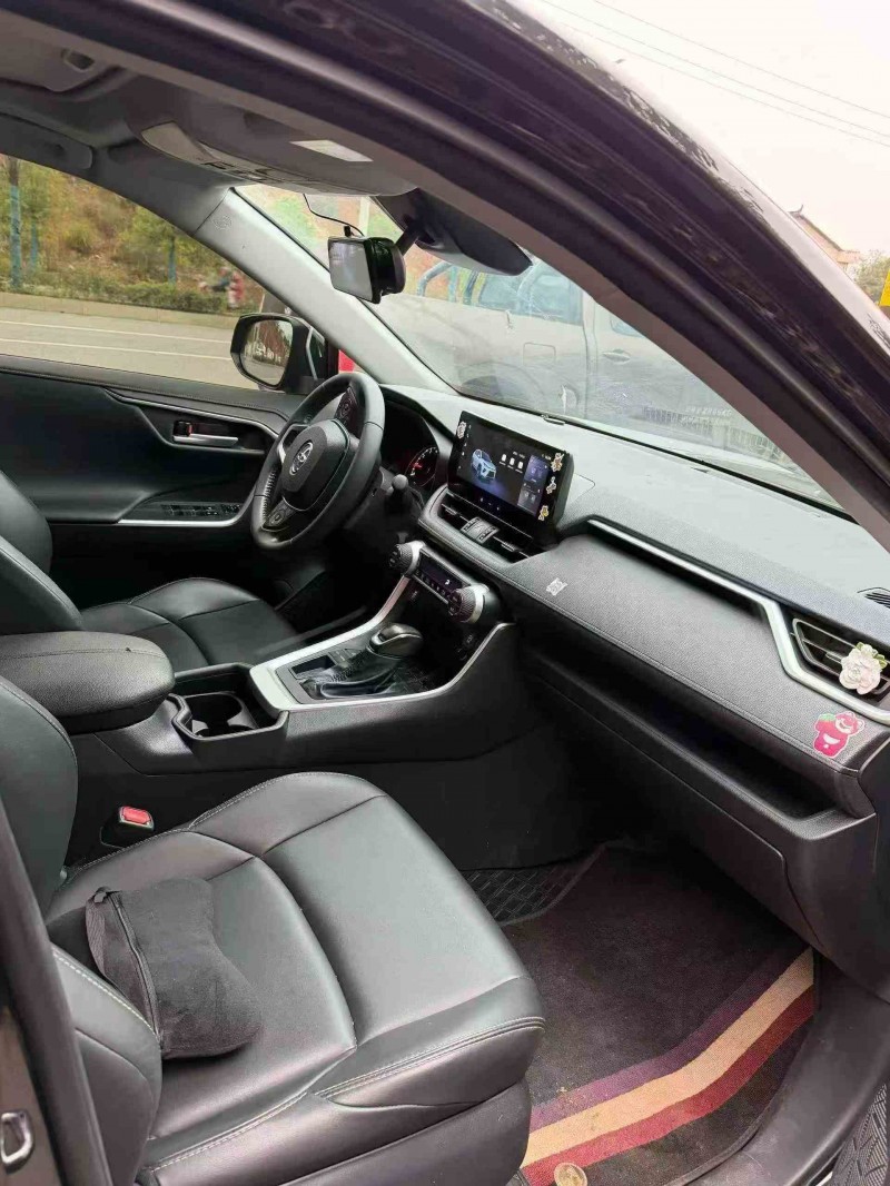 衡阳24年丰田威兰达4