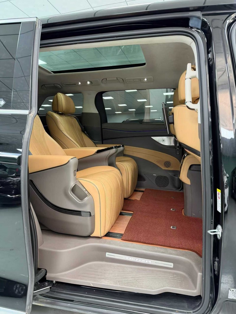 廊坊23年腾势D98