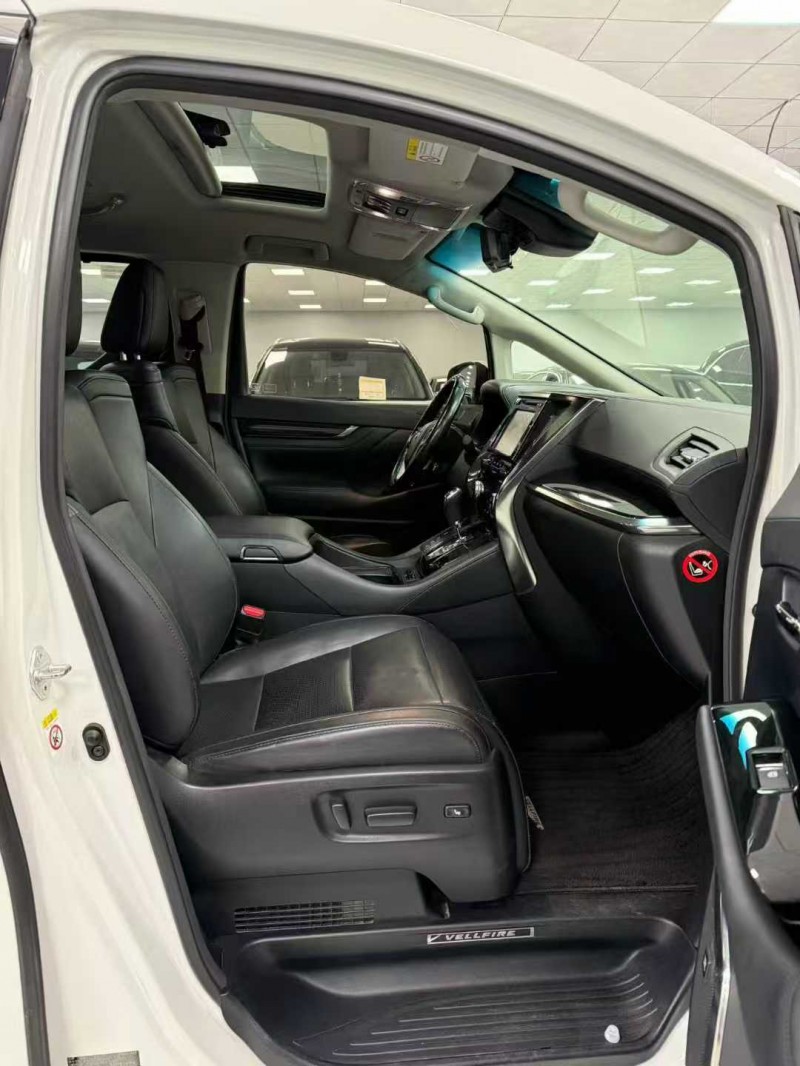 廊坊20年丰田威尔法7