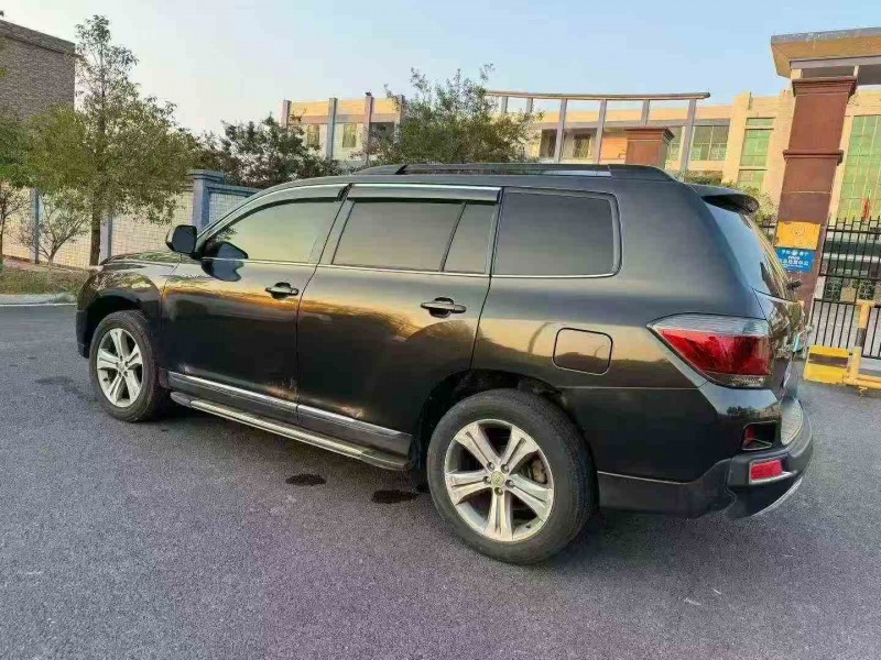 珠海14年丰田汉兰达7