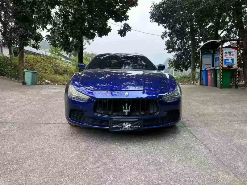 珠海15年玛莎拉蒂Ghibli1