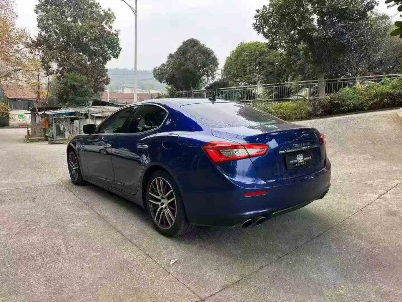 珠海15年玛莎拉蒂Ghibli6