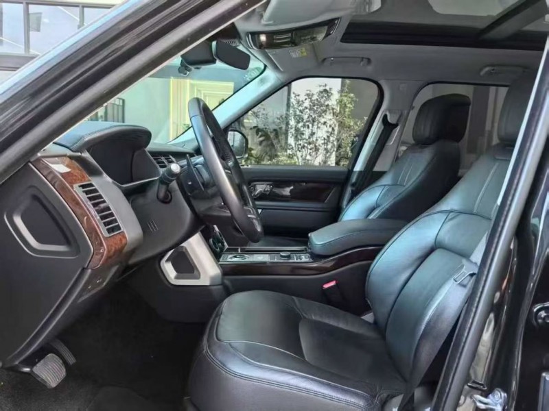 深圳21年路虎揽胜行政3