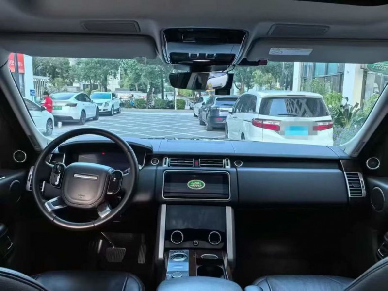 深圳21年路虎揽胜行政4