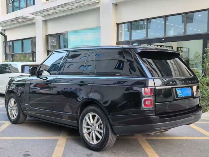 深圳21年路虎揽胜行政7