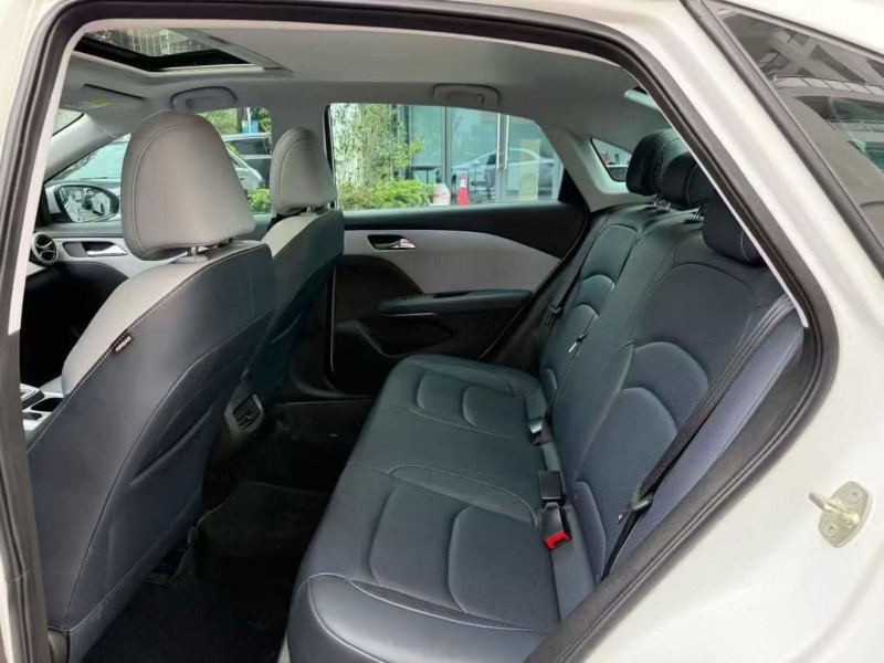 深圳23年雪佛兰科鲁泽4