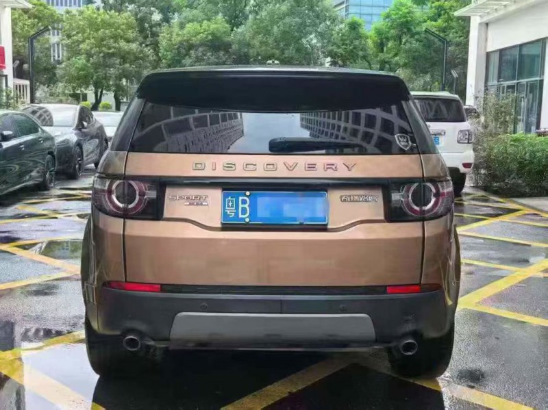 深圳19年路虎发现神行7