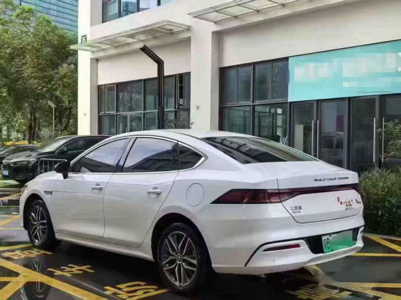 深圳22年比亚迪秦4