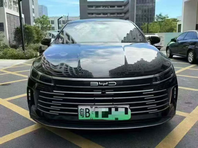 深圳24年比亚迪驱逐舰1