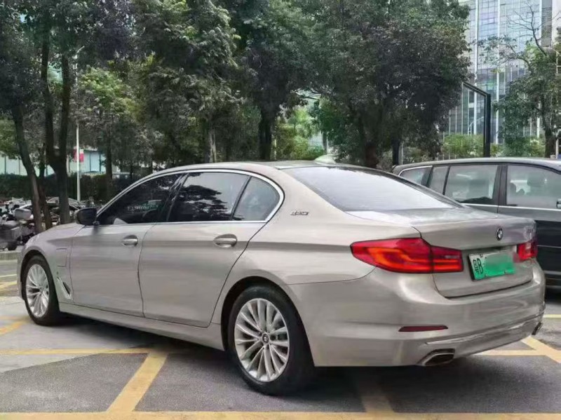 深圳19年宝马5系8