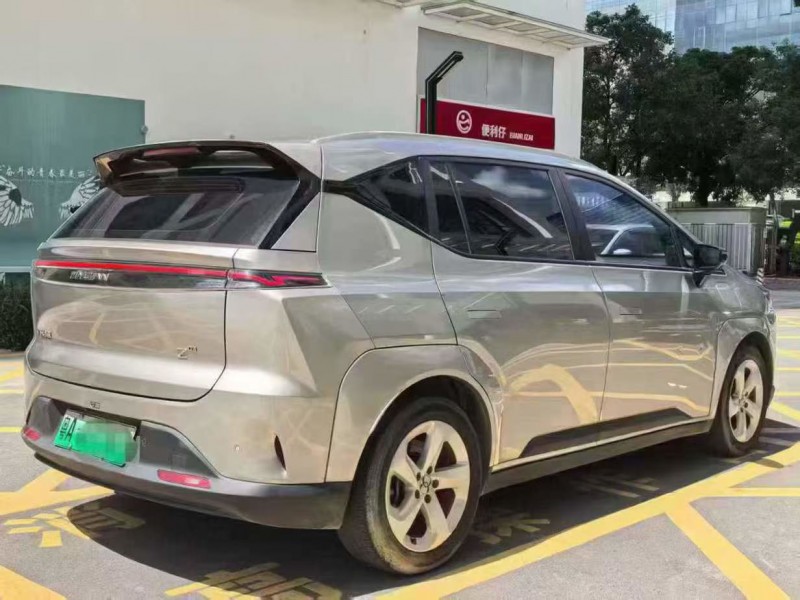 深圳23年合创汽车Z035