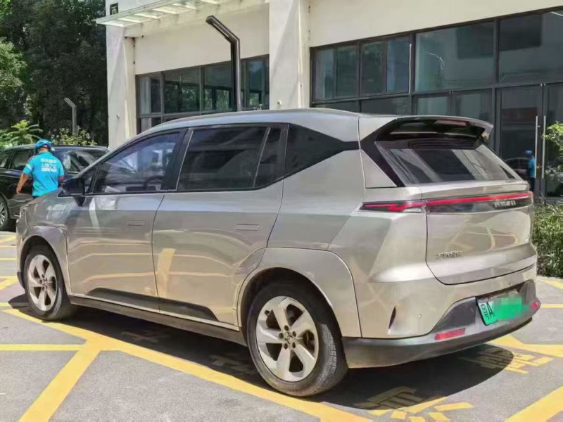 深圳23年合创汽车Z038