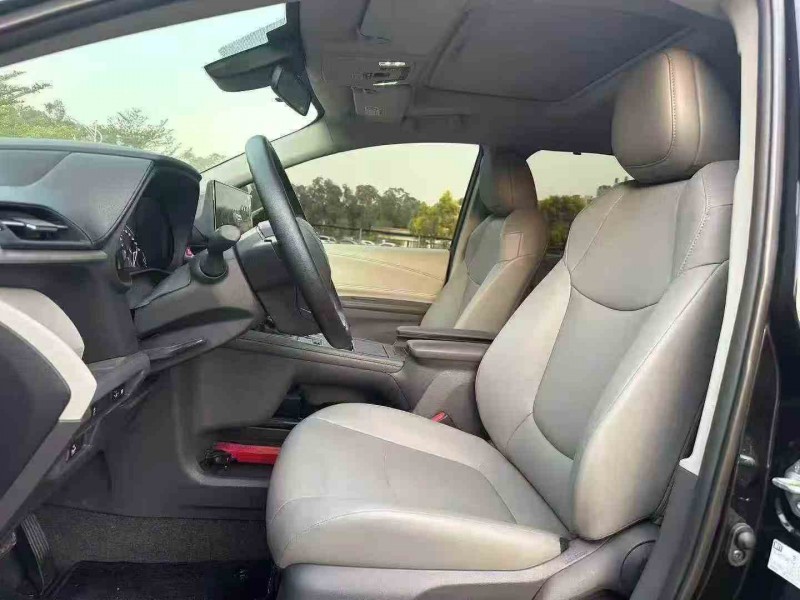 深圳24年丰田格瑞维亚5