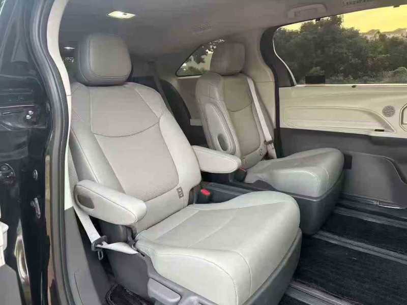 深圳24年丰田格瑞维亚8