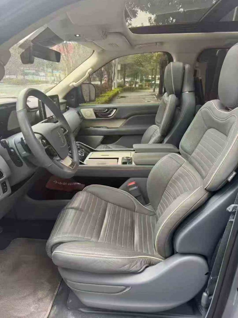 深圳21年林肯领航员4