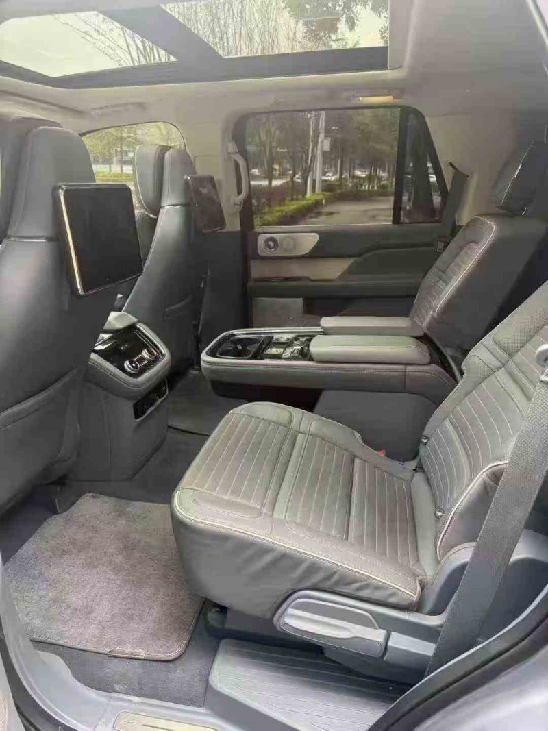 深圳21年林肯领航员6