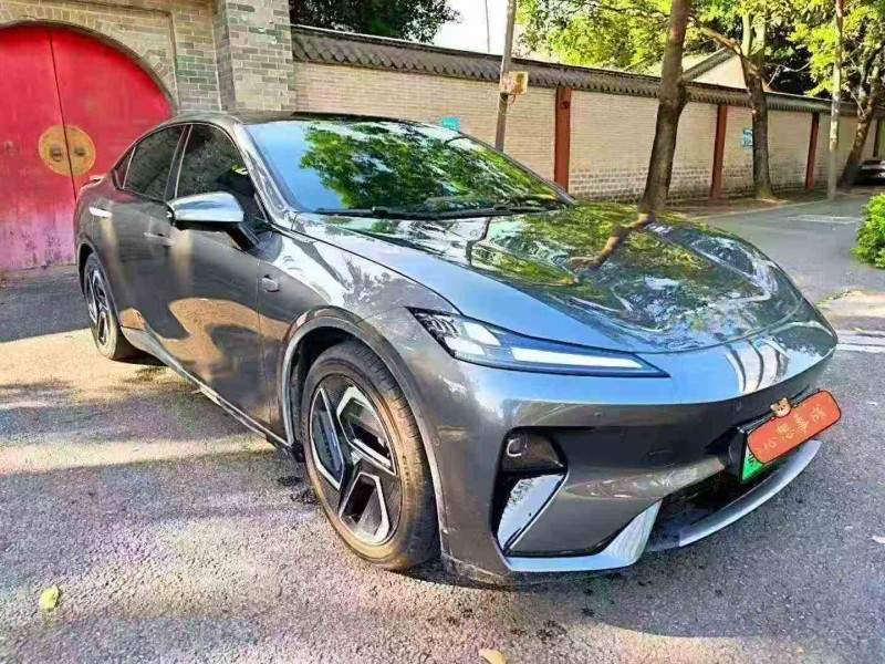 珠海25年长安汽车深蓝2