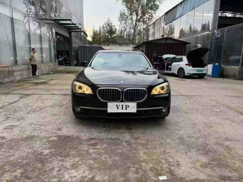 徐州13年宝马7系1