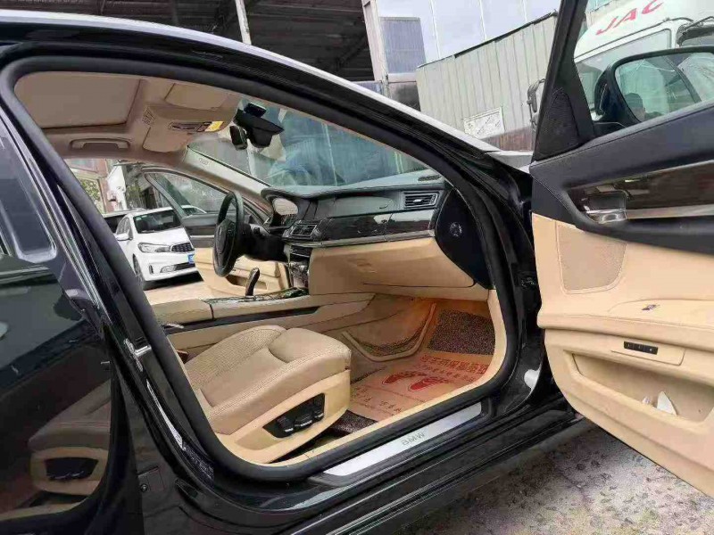 徐州13年宝马7系6